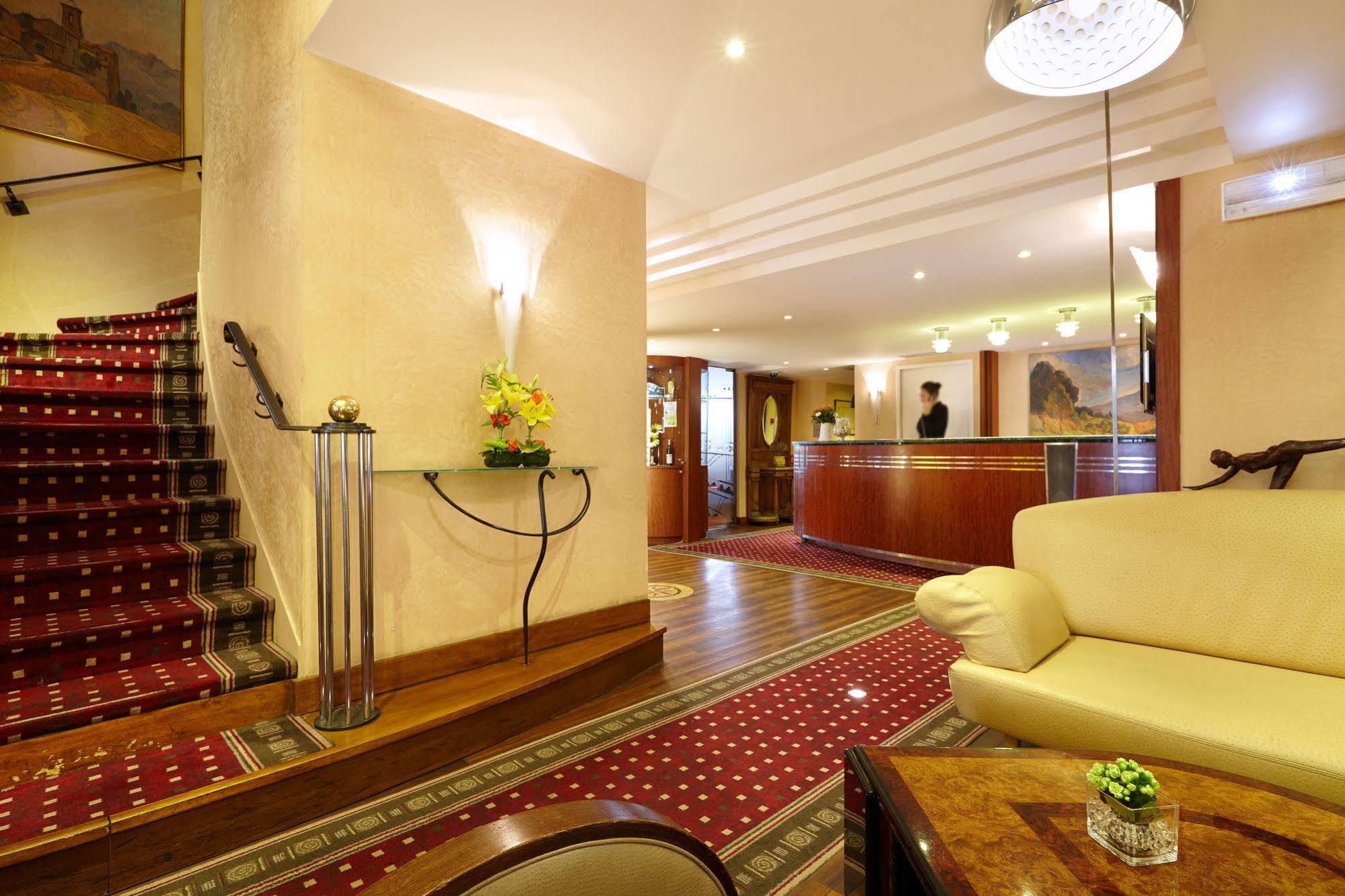 Hotel Saint Christophe Aix En Provence Centre Ville Aix-en-Provence Bagian luar foto